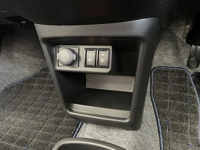 スズキ アルト 4WD