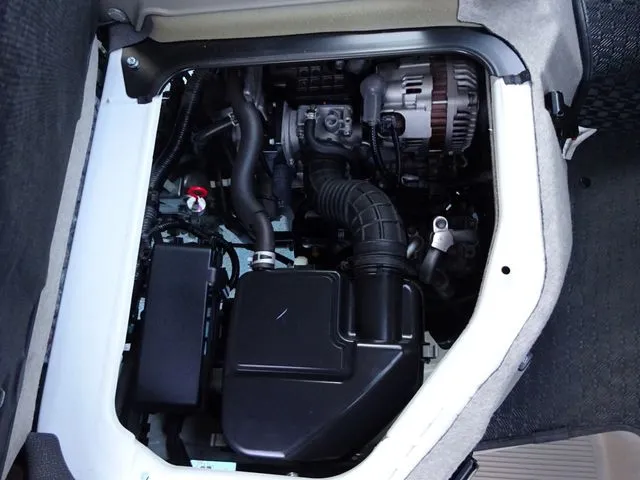 エブリイバン（スズキ）の車両写真