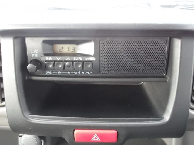 エブリイバン（スズキ）の車両写真