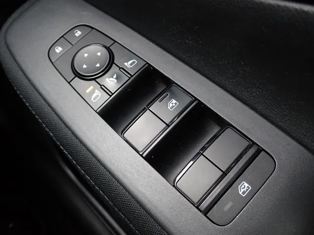 ノート(ニッサン)の車両写真