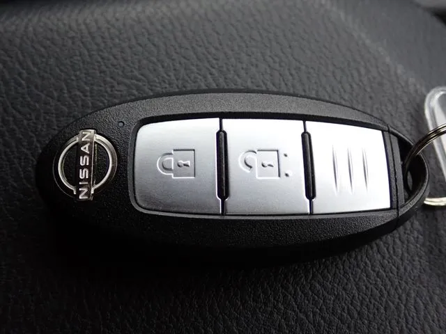 ノート(ニッサン)の車両写真