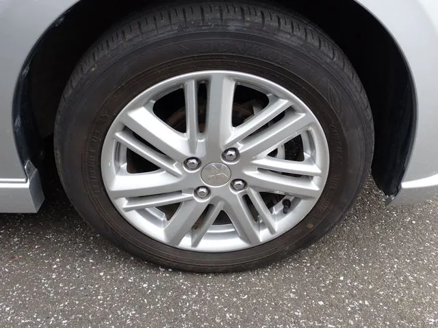 ミツビシ デリカ D:2 2WD