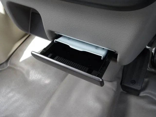 エブリイバン（スズキ）の車両写真