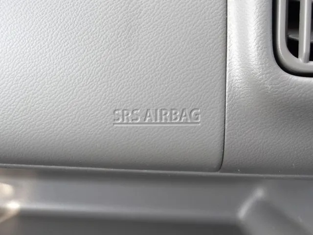 エブリイバン（スズキ）の車両写真