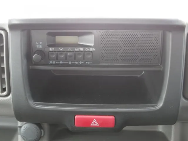 エブリイバン（スズキ）の車両写真