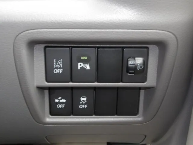 エブリイバン（スズキ）の車両写真