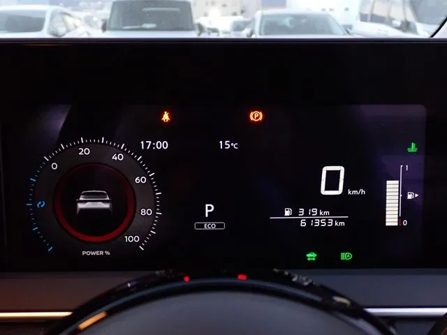 ニッサン　ノート