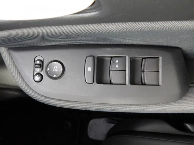 ホンダ フィット e:HEV