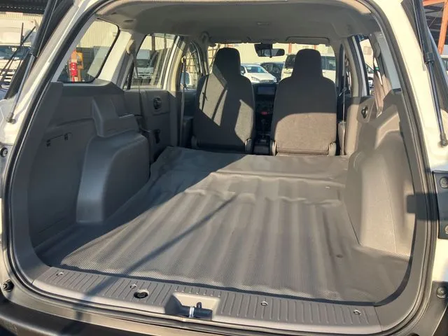 ニッサン NV150 AD 4WD