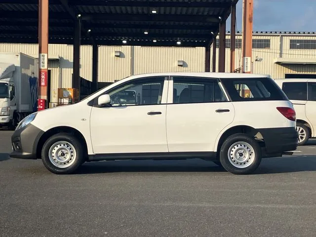 ニッサン NV150 AD 4WD
