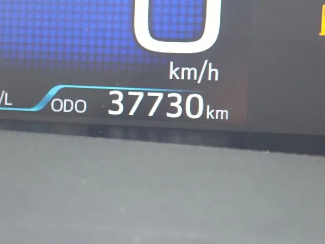 トヨタ プリウス