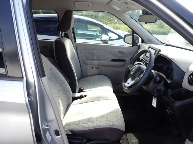 ニッサン　デイズ