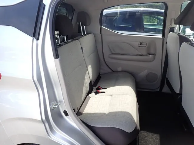 ニッサン　デイズ