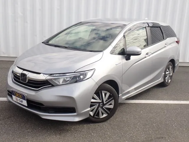 ホンダ　シャトル　ハイブリッド