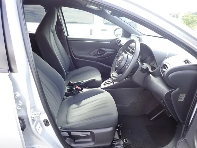 トヨタ　ヤリス