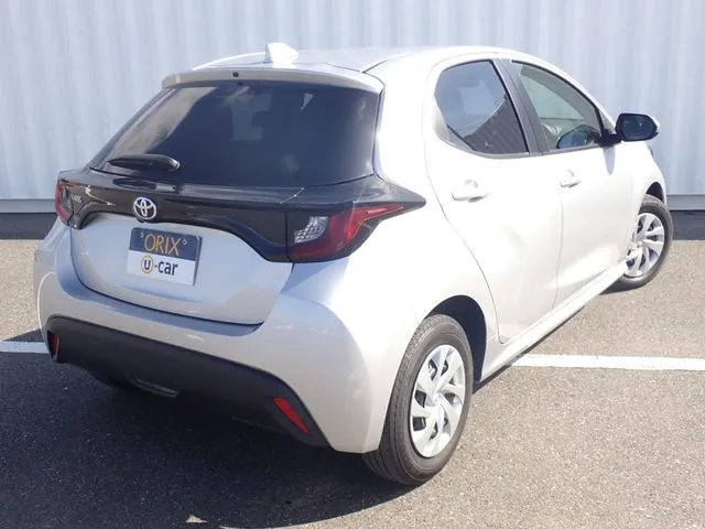 トヨタ　ヤリス
