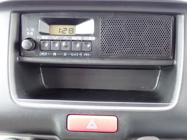 ニッサン　ＮＶ１００クリッパー