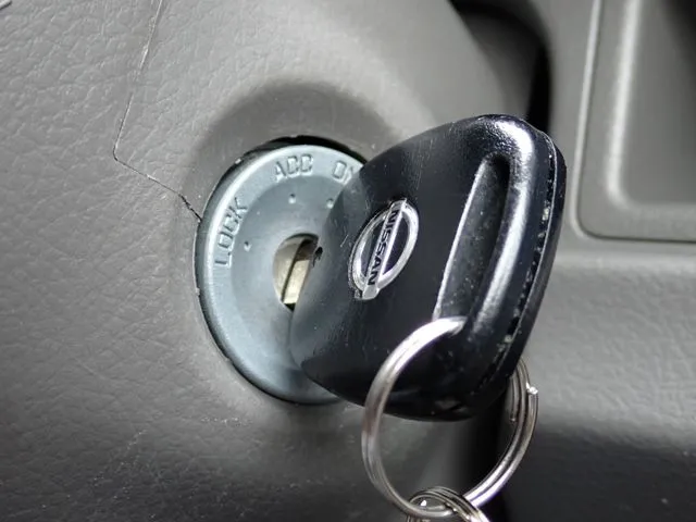 ニッサン　ＮＶ１００クリッパー