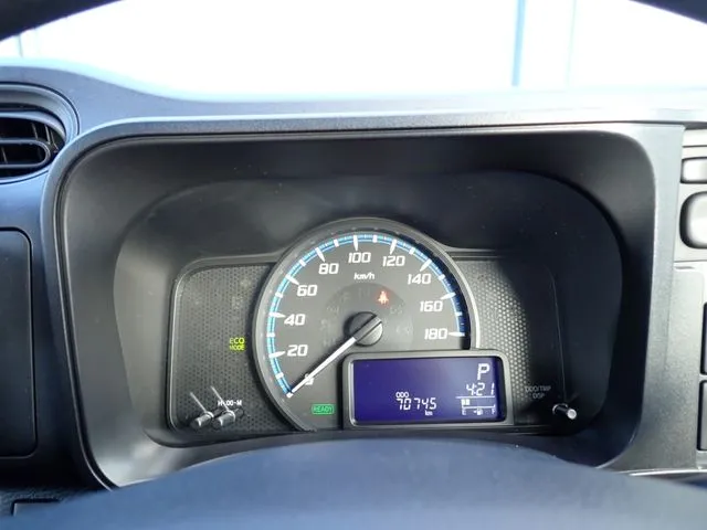 トヨタ　プロボックスバン　ハイブリッド