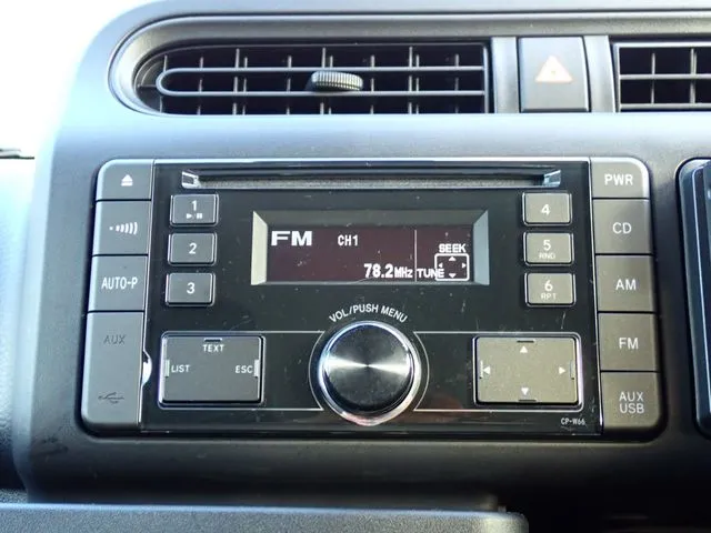 トヨタ　プロボックスバン　ハイブリッド