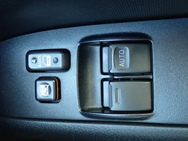 トヨタ　プロボックスバン　ハイブリッド