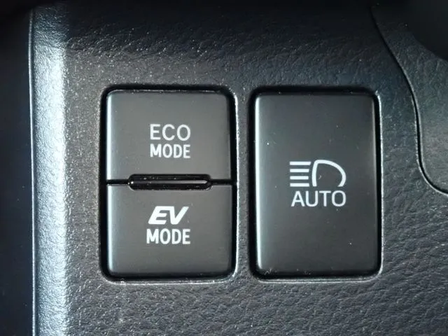 トヨタ　プロボックスバン　ハイブリッド