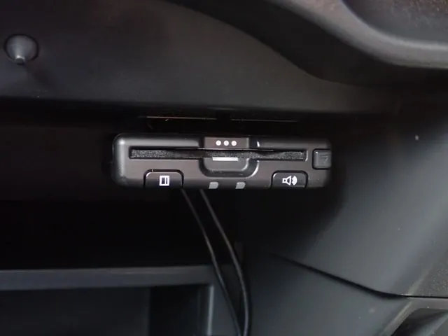 ニッサン　ノート