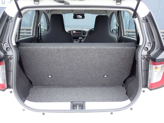 ミラ　イース（ダイハツ）の車両写真