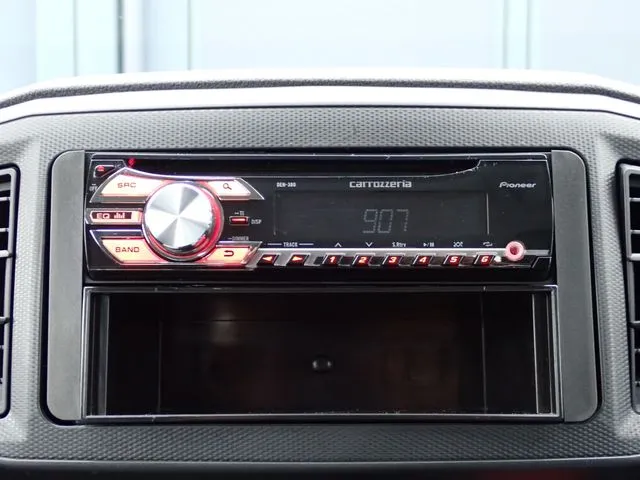 ミラ　イース（ダイハツ）の車両写真