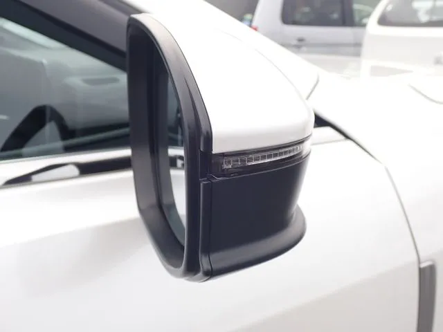 トヨタ クラウン セダン ハイブリッド