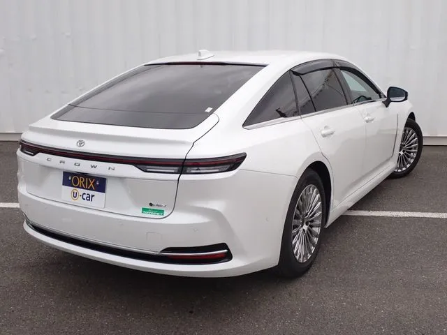 トヨタ クラウン セダン ハイブリッド