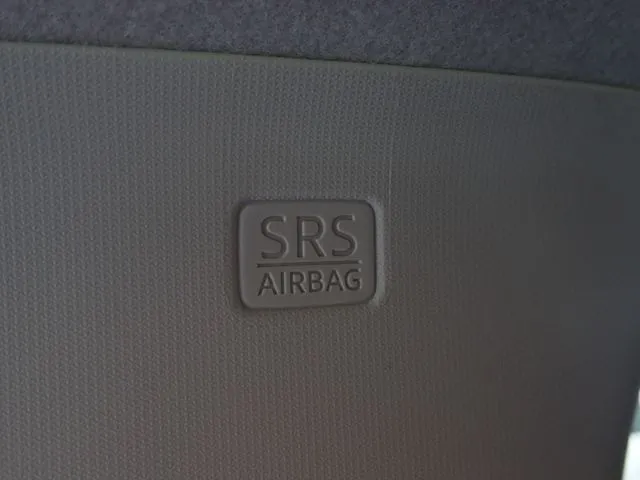 マツダ　デミオ