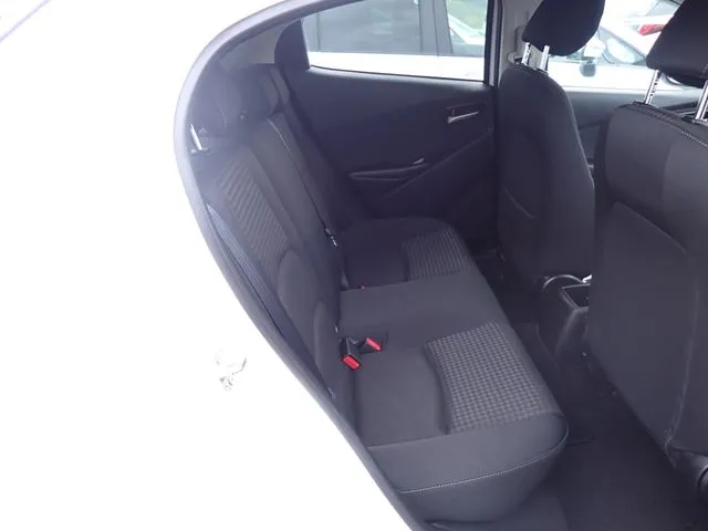 マツダ　デミオ