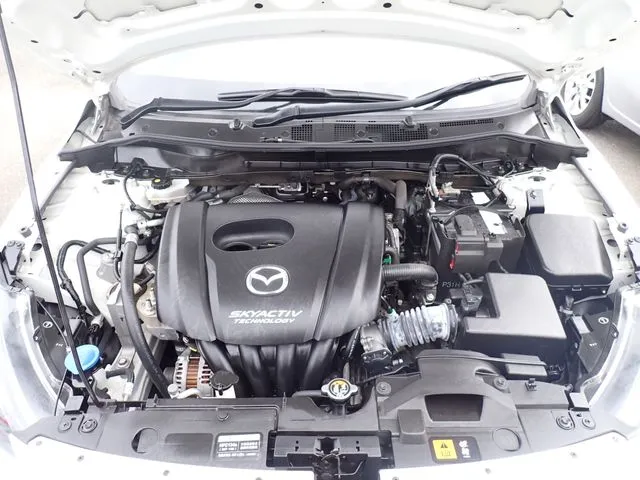 マツダ　デミオ