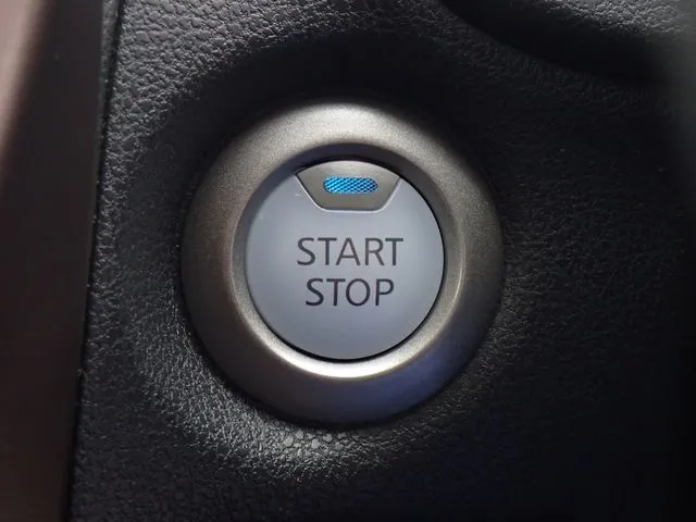 ノート（ニッサン）の車両写真