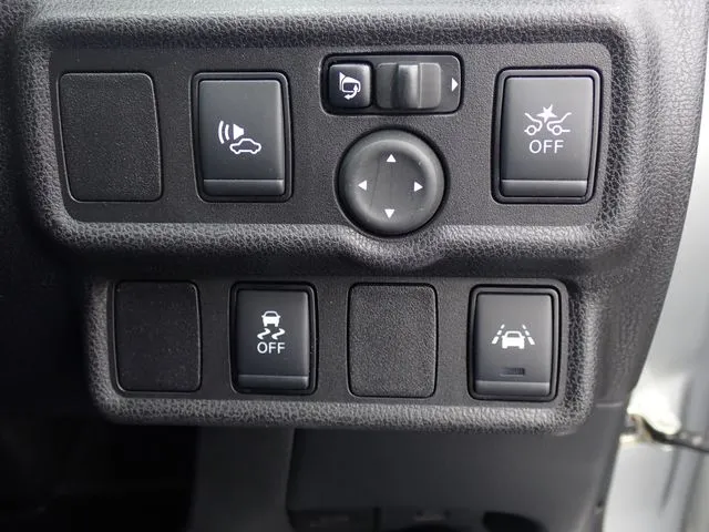 ノート（ニッサン）の車両写真