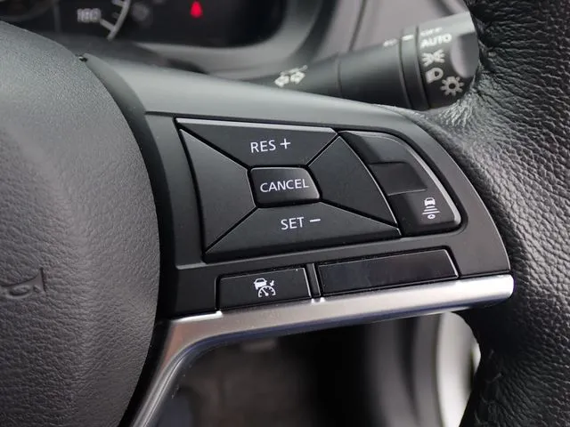 ノート（ニッサン）の車両写真