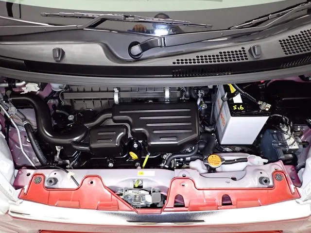 タント（ダイハツ）の車両写真