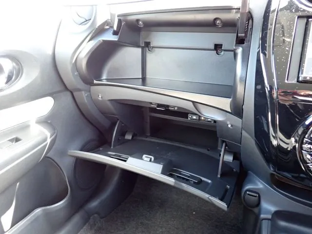 ノート（ニッサン）の車両写真