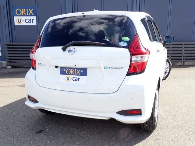 ノート（ニッサン）の車両写真