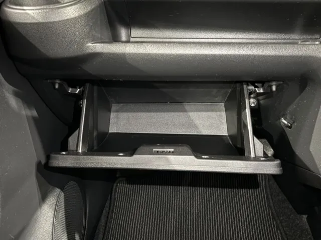 ダイハツ　ミラ　イース