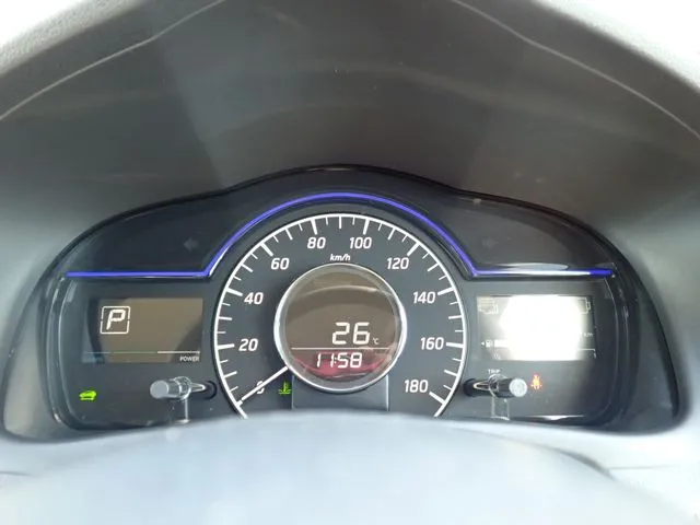 ノート(ニッサン)の車両写真