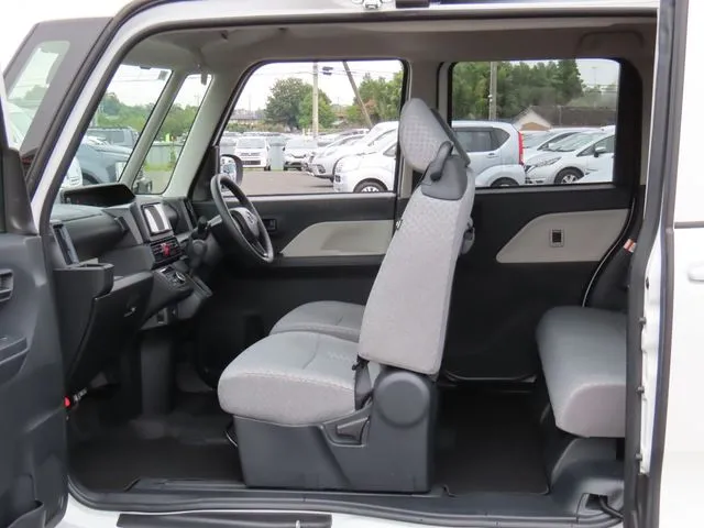 ダイハツ タント