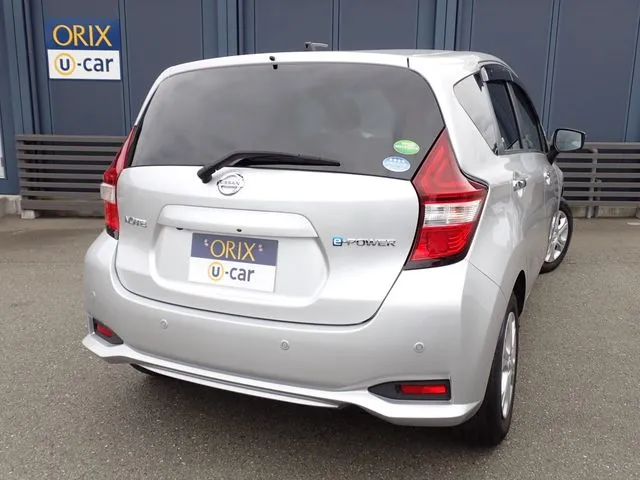 ノート(ニッサン)の車両写真