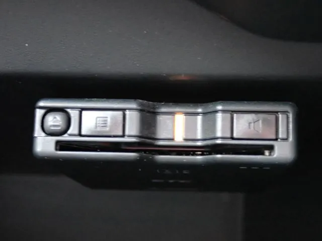 ノート(ニッサン)の車両写真