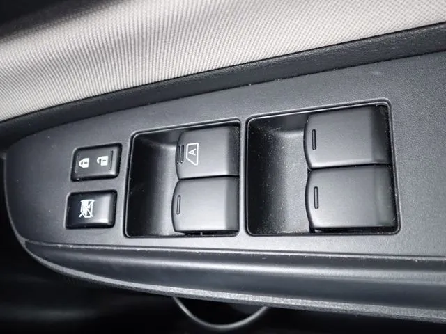 ノート(ニッサン)の車両写真