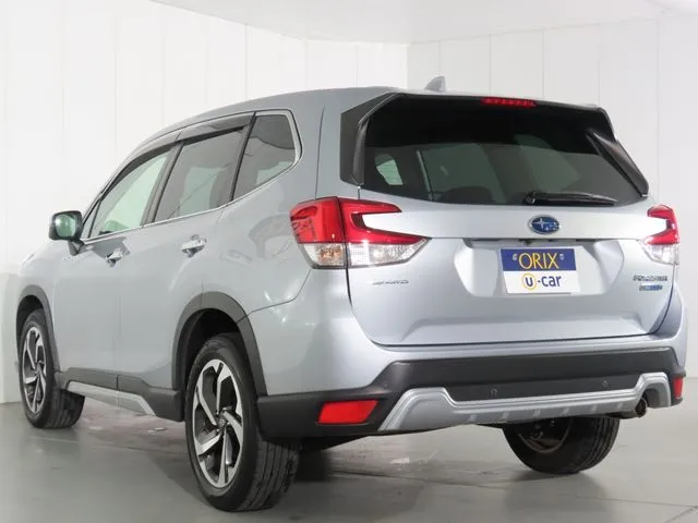 スバル　フォレスター