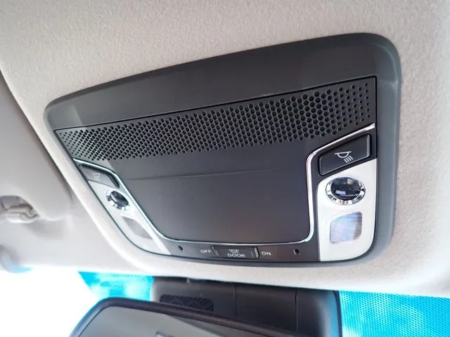 ホンダ　グレイス　ハイブリッド