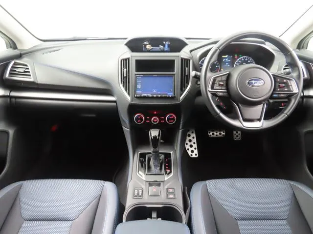 スバル　ＳＵＢＡＲＵ　ＸＶ　ハイブリッド
