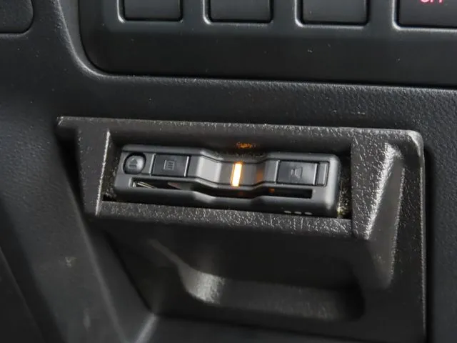 スバル　ＳＵＢＡＲＵ　ＸＶ　ハイブリッド